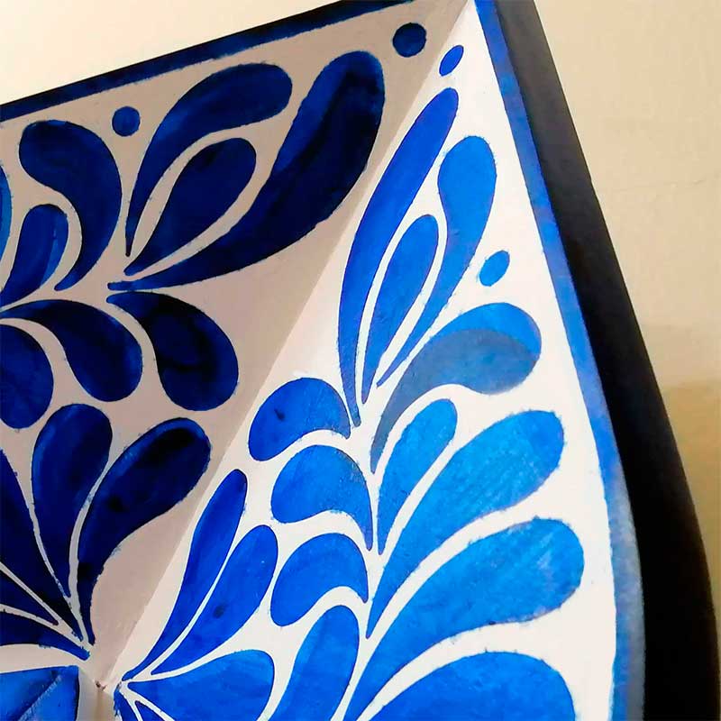 Marco espejo de talavera, detalle